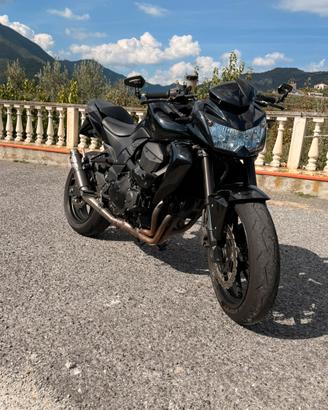 Kawasaki z750 2012 A2