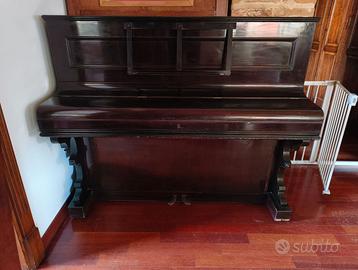 Pianoforte fine 800 da accordare