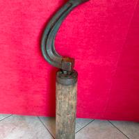 antica incudine per calzolaio 