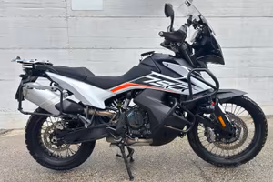 KTM 790 ADVENTURE