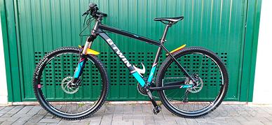 Bici mountain bike RR560 BTWIN