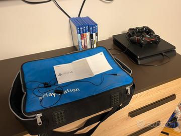 PS4 Slim 500GB + 2 controller + 8 giochi + borsa