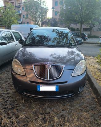 Lancia Ypsilon 1.2  benzina 
