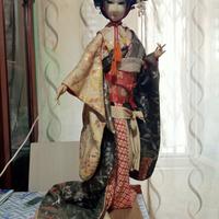 bambola giapponese geisha