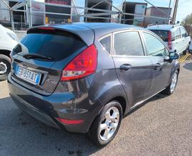 Ford Fiesta 1.4 TDCi 68CV 5 porte Titanium Neopate