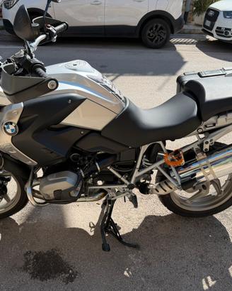 GS 1200