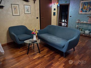 Divano 2 posti e poltrona JYSK blu navy