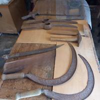 ATTREZZI AGRICOLI CENTENARI