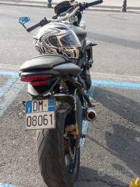 Triumph street triple r