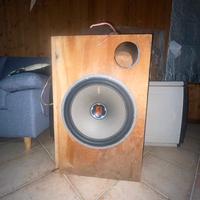 Hertz spl show 1000w rms