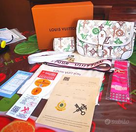 LOUIS VUITTON Borsa DIANE + accessori