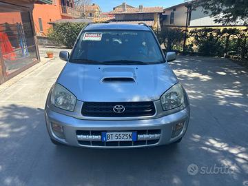 Rav 4, in buone condizione . Cell. 3407102913