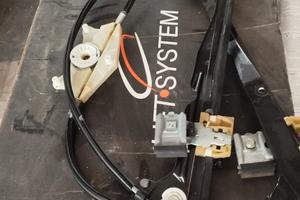 Alzacristalli elettrico SX VW Touran(2003-2010) 