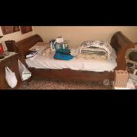 Letto a barca restaurato