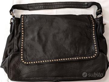 Borsa sportiva in pelle morbida