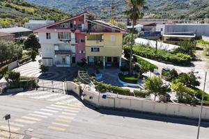 Appartamento di 1520 m² a Ogliastro Cilento
