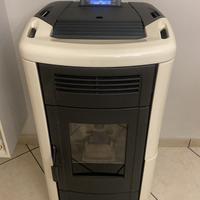 stufa a pellet Nordica Extraflame ventilata