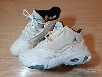 Jordan Max Aura 4 University Blue