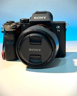 sony a7 III e obiettivo sony 35mm