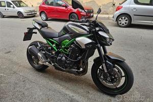 Kawasaki Z 900 Z900 UNI