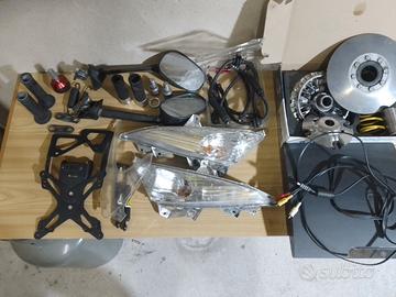 pezzi vari yamaha tmax