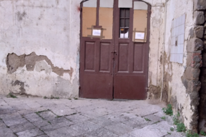 Locale autorimessa e locale commerciale