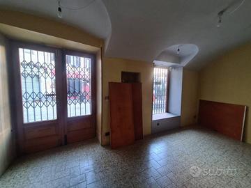 Immobile di 57 m² con 2 locali a Lanzo Torinese