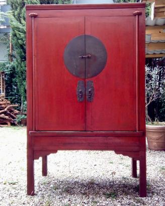 Armadio cinese antico olmo lacca rossa metà '800