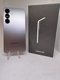Samsung s25 256gb 🍎