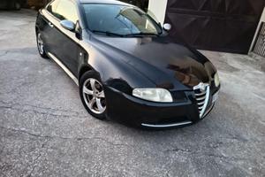 Alfa Romeo GT