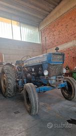 Trattore d'epoca