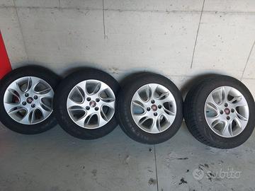 4 cerchi in lega montati su fiat panda 319