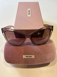 occhiali da sole Miu Miu 