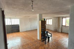 Cuneo - garage/magazzino 64 mq + cantina 22mq