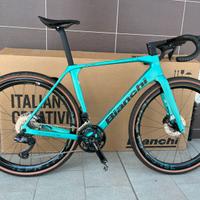 bicicletta Bianchi Gravel