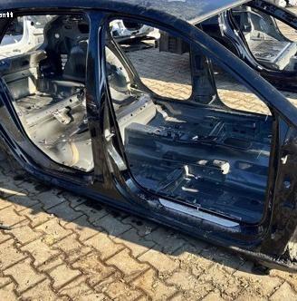Seat cupra leon scocca per taglio lamiera