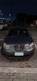 Ypsilon 1.2 argento impianto a Gas