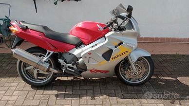 Honda VFR 800 - 1999