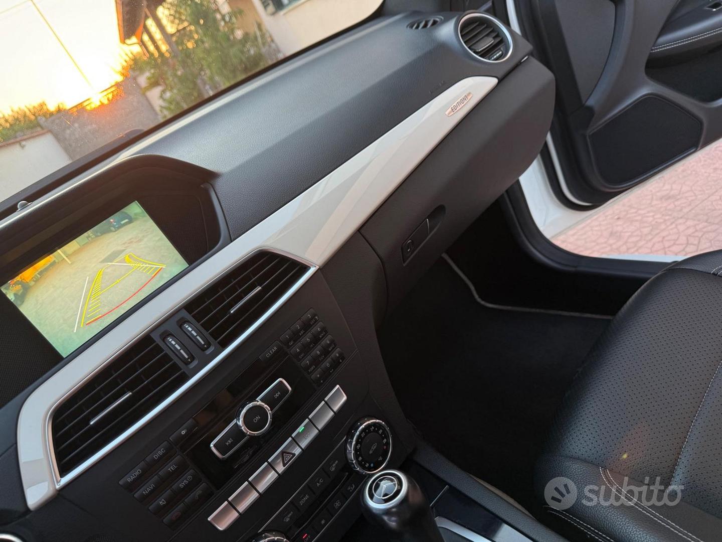 Mercedes-Benz C250 Coupe 2012 photo 5