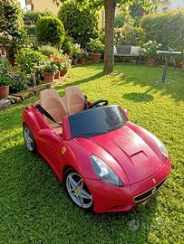 Ferrari elettrica per bambini - 2 posti