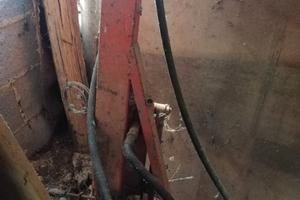 Caricatore balle idraulico