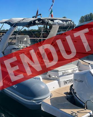 Salpa Soleil 42 usato RollBar Ben Tenuto