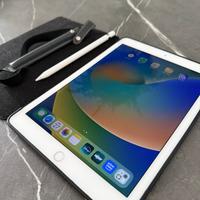 iPad 5 (2017, A9 series) 9.7" con Apple Pencil