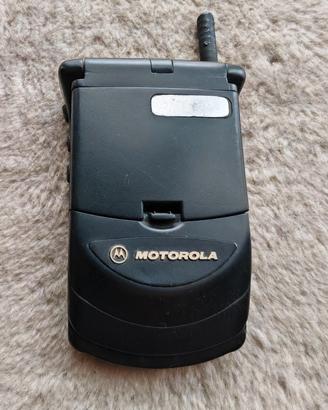 Mitico cellulare Motorola StarTac anni 90'