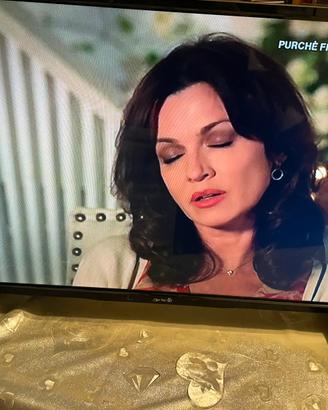 Tv led 32 pollici hdmi