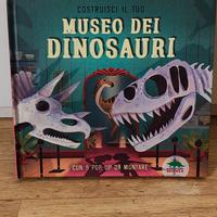 Il museo dei dinosauri con 5 pop up da montare.