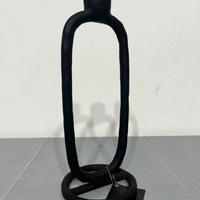 Candelabro porta candela in ghisa nero
