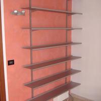 libreria in acciaio 