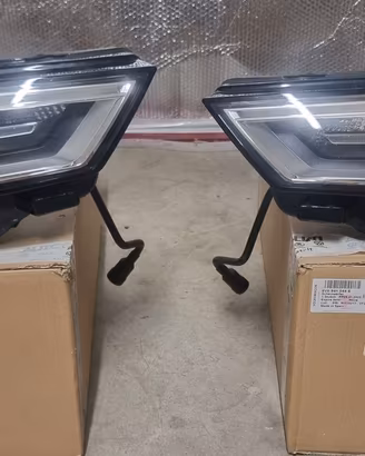 Fari ant Audi A3 Q3 Q5 E class Touran