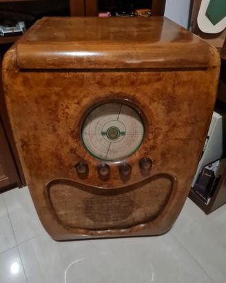 Radio giradischi d'epoca